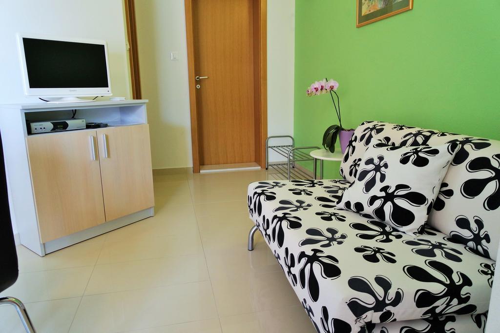 Harmonija Apartment *